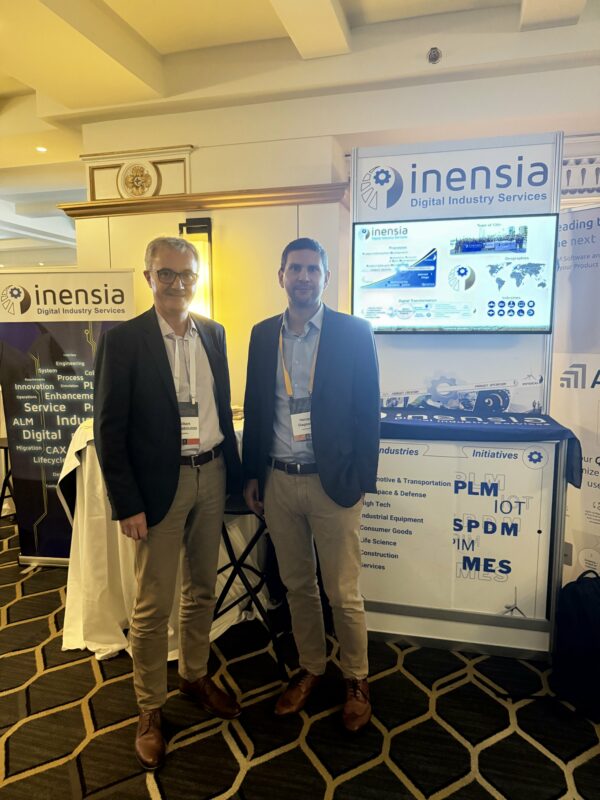 Gilbert and Hernan representing INENSIA at ACE2025 in Boston, engaged in lively discussions on AI, PLM, and digital thread strategies with industry professionals.
