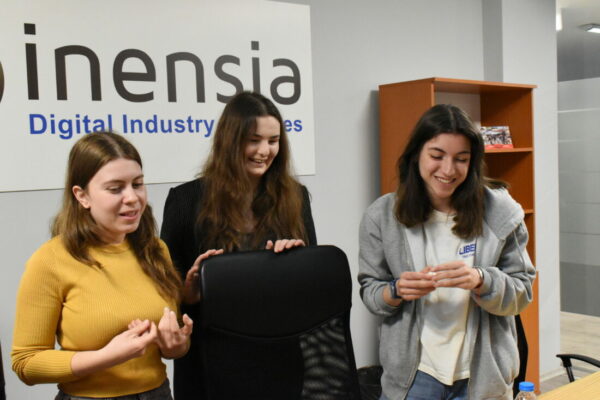 TU's French Faculty - student discussion