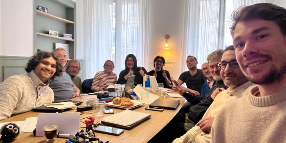 Emotional Intelligence Training in Paris: Learning Through Connection